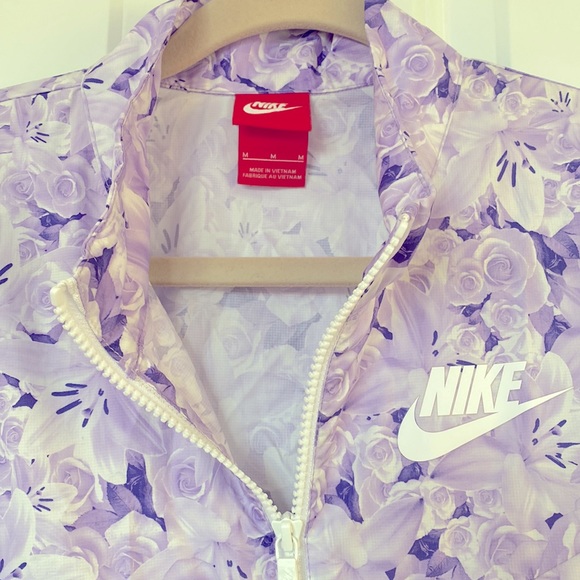 Nike Printed Windrunner Women's Jacket - Picture 4 of 5